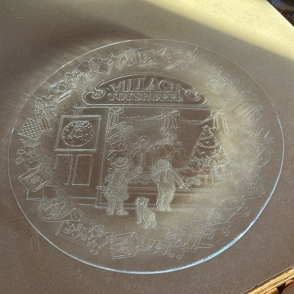 Christmas Serving Platter, 13" vintage LE Smith pressed glass, village toy‎ shop